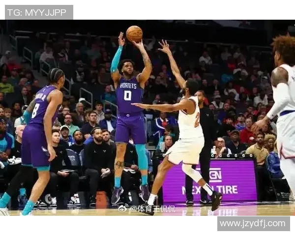 丹佛掘金与夏洛特黄蜂激战正酣谁能在NBA赛场上笑到最后